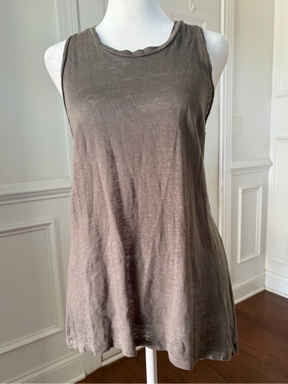 STARKx Open-Back Twisted Racerback Linen Tank Top Gray – Size Small
